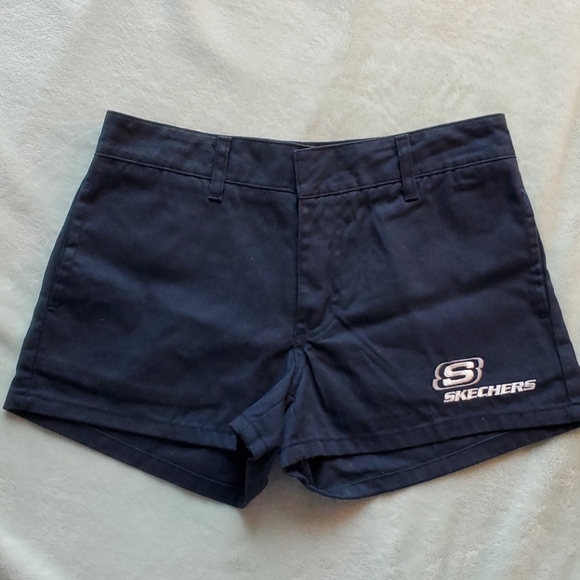 UNIQLO Strechy Denim Shorts - Picture 8 of 10